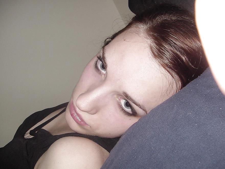 25P White teen suck cock