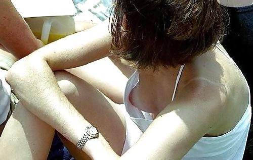 19P Downblouse & Nipple Slip 19