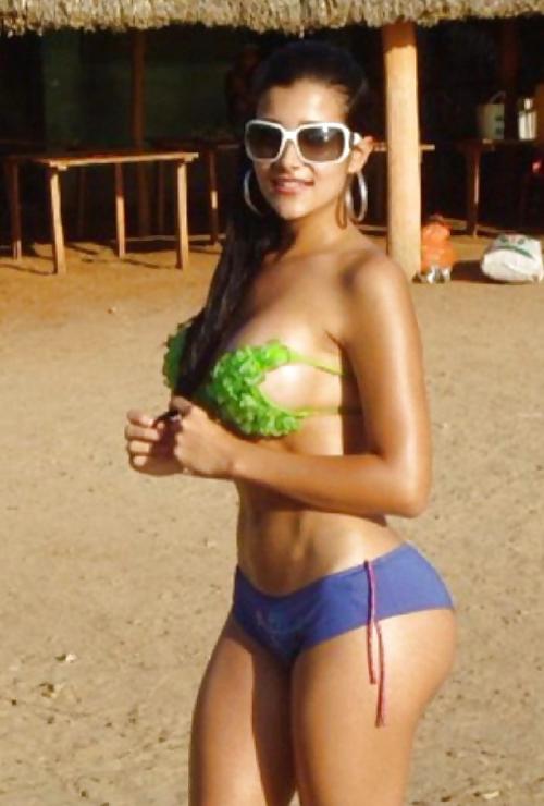 25P Desi Girls - Indian, Pakistani and Bangladeshi