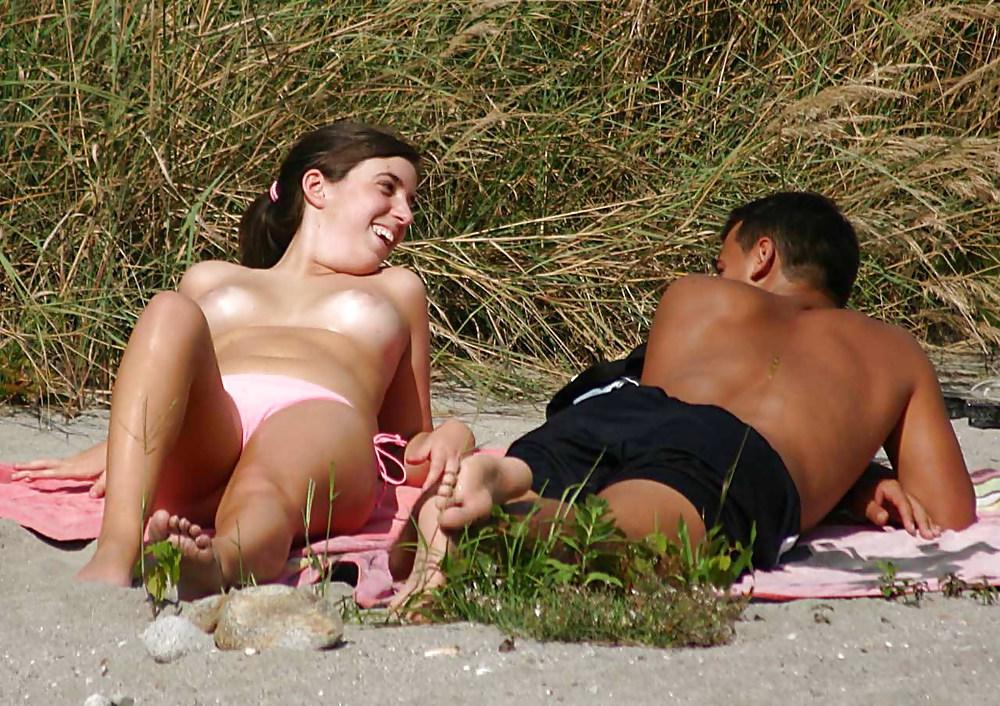 25P The beach 166