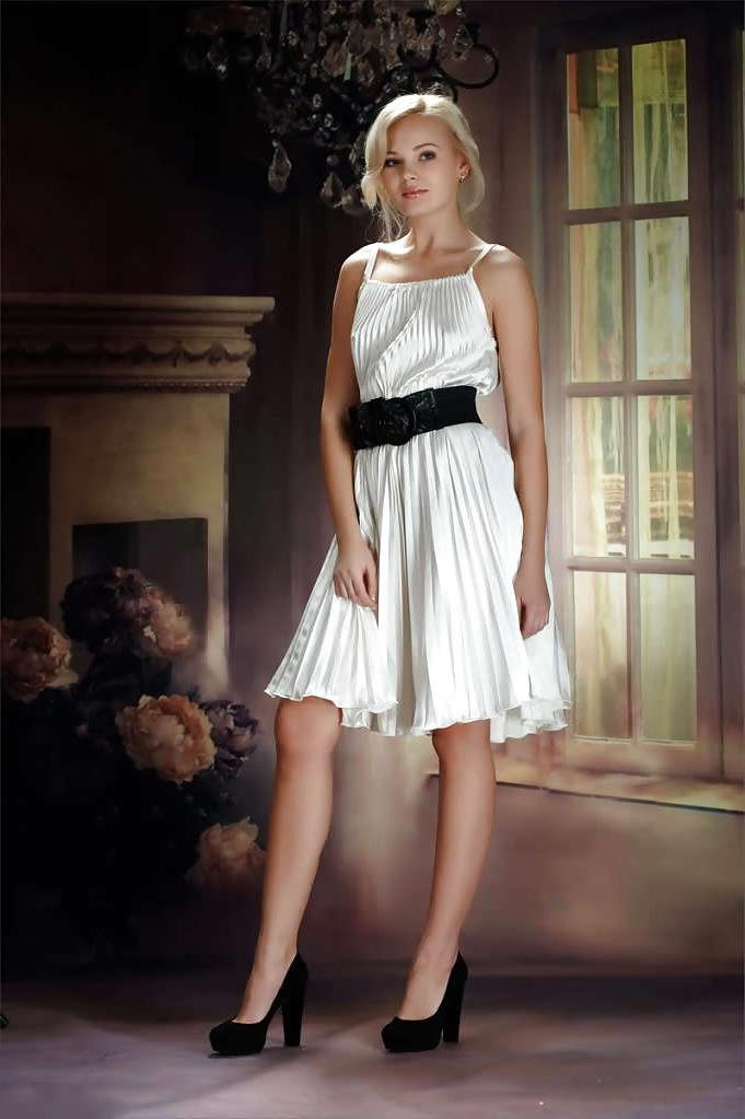 19P The Beauty of Perfect Blonde