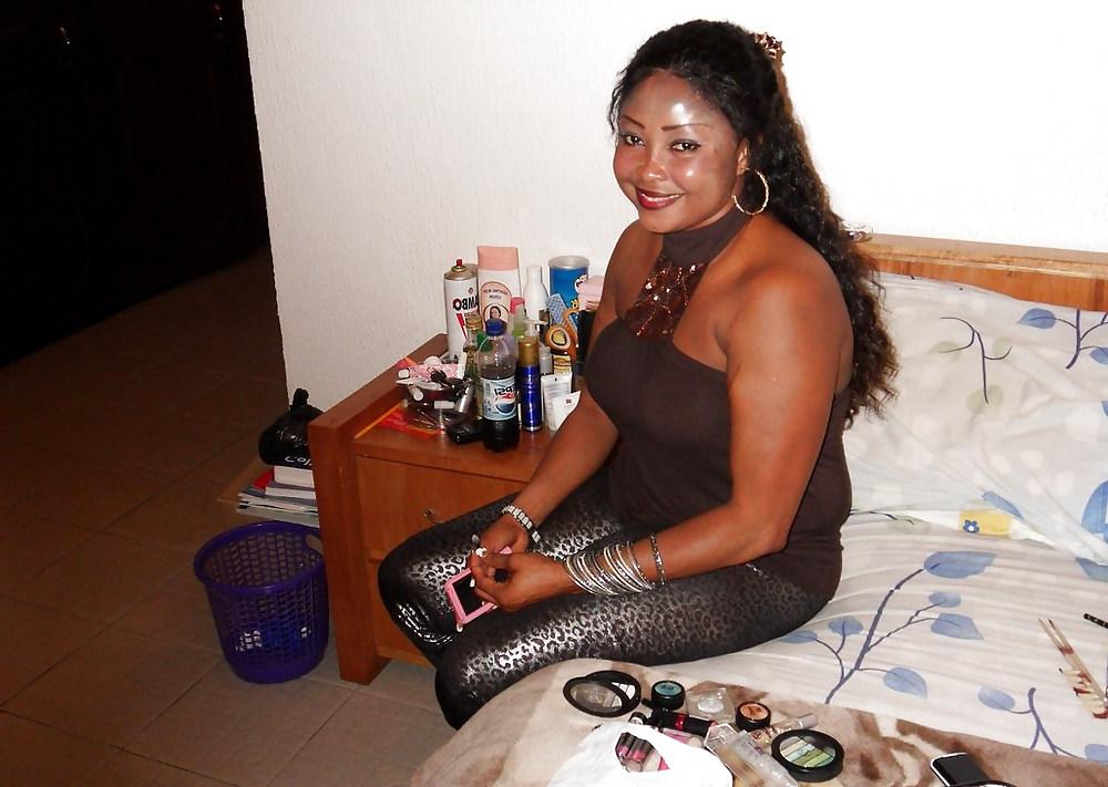 9P GROWN WOMAN EDITION VOL.17