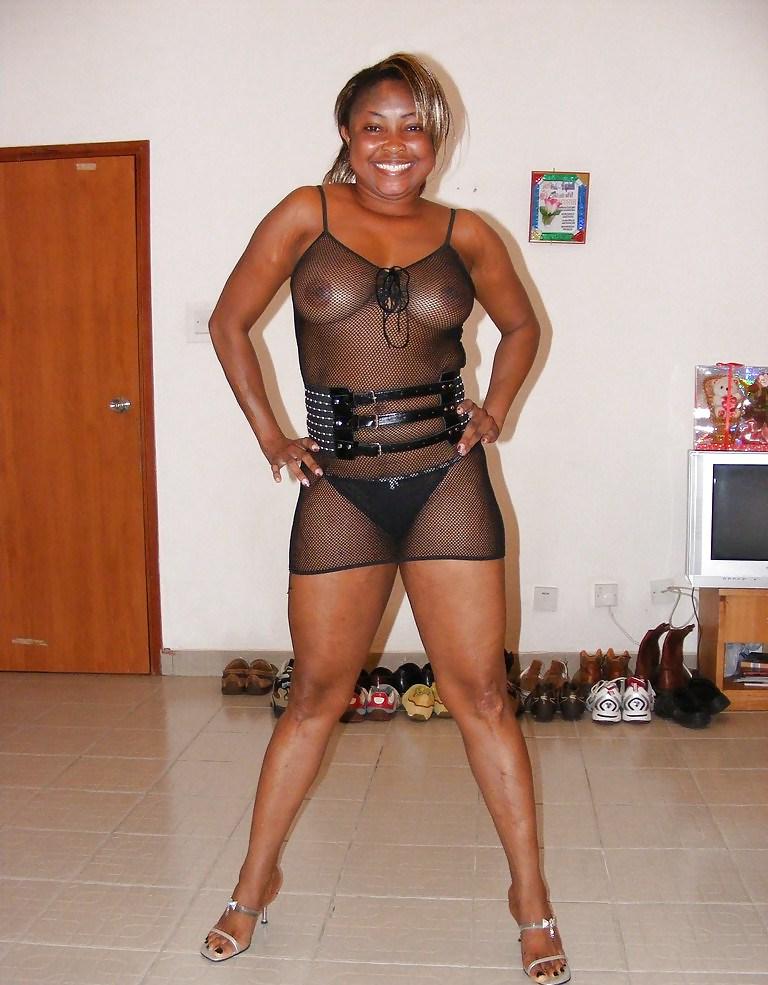 9P GROWN WOMAN EDITION VOL.17