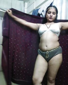 25P Indian beauty