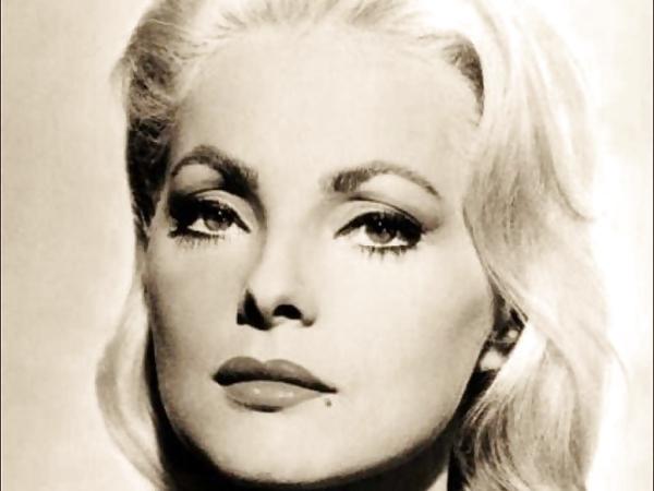 25P Sexy and Hot VIRNA LISI Celebrity with all natural beauty
