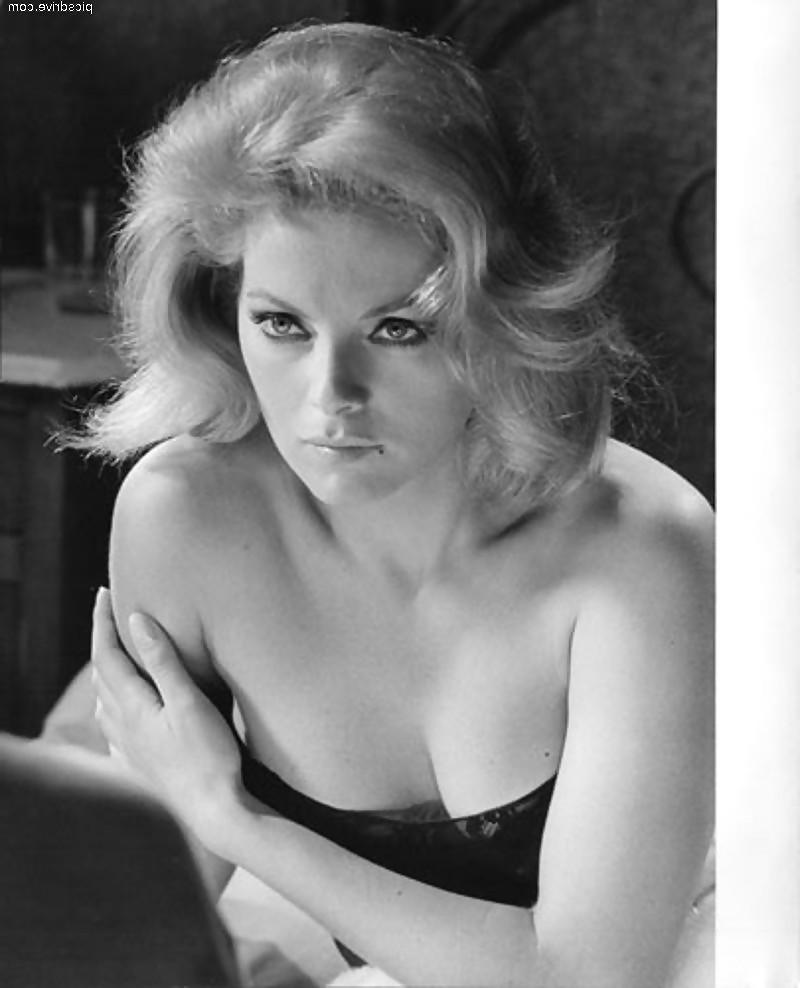 25P Sexy and Hot VIRNA LISI Celebrity with all natural beauty