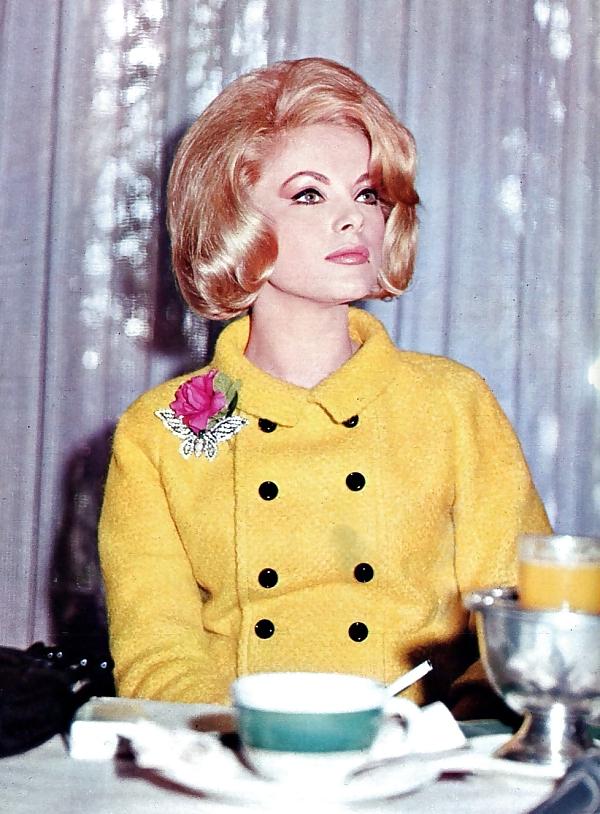 25P Sexy and Hot VIRNA LISI Celebrity with all natural beauty