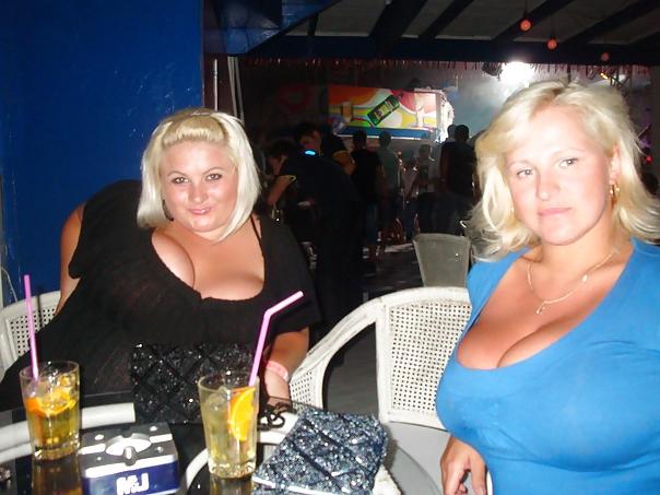 11P Busty Russian Woman 378