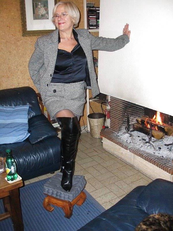 25P Mature Beauty - Annick 4