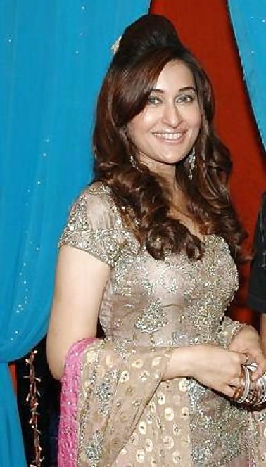 24P Delicious Muslim MILFs 3, Who Would You FUCK & How?