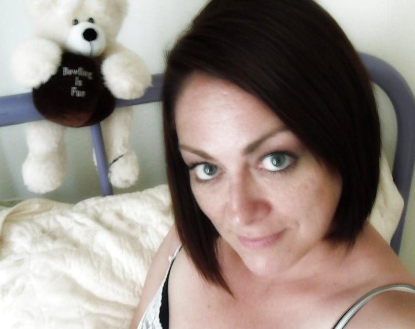22P Chubby Wife Self Shots