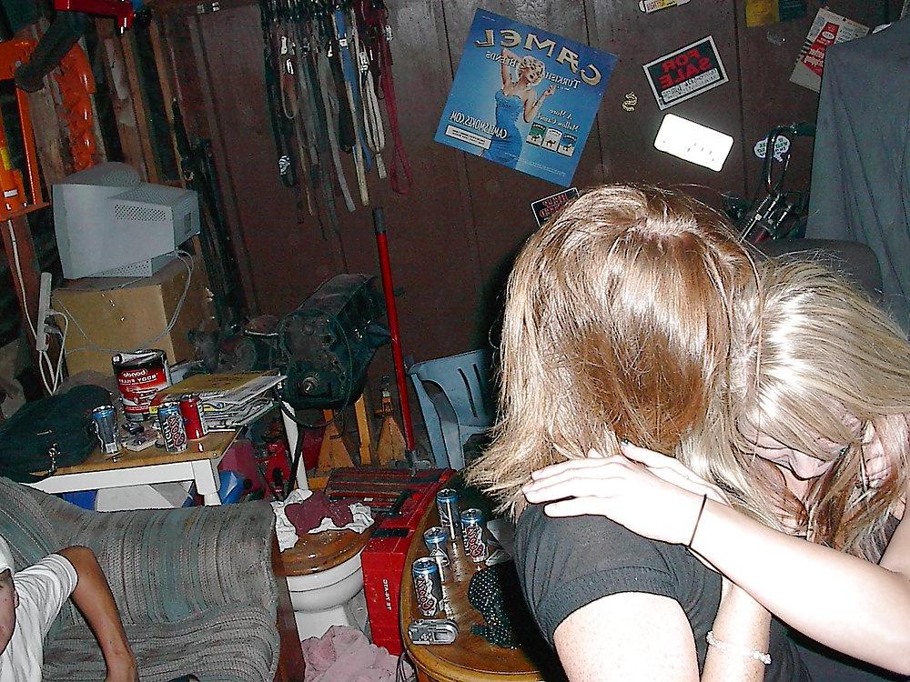 25P Party Lesbians