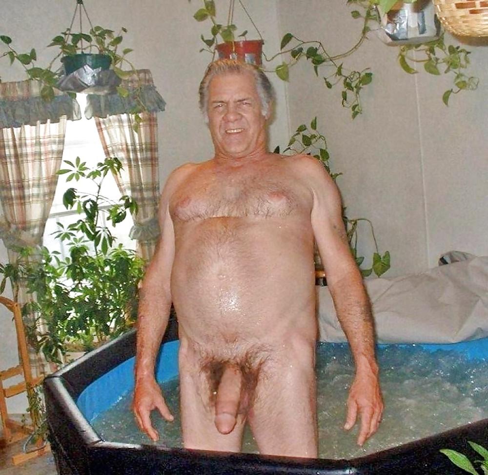 20P Granddad naked 1.