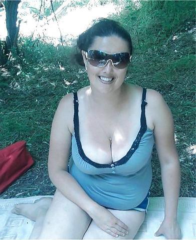 9P Busty Russian Woman 529