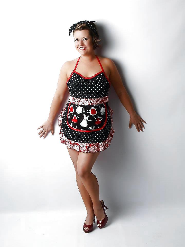 25P What your mom wears when she wants to get fucked 4