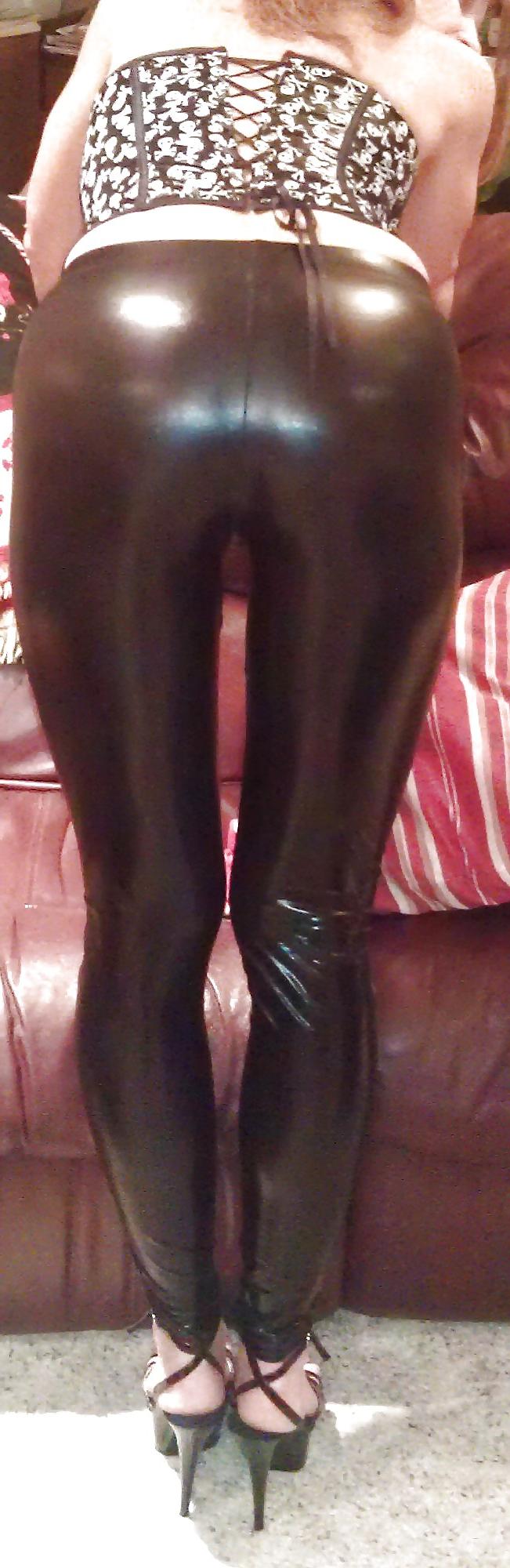 25P What your mom wears when she wants to get fucked 4