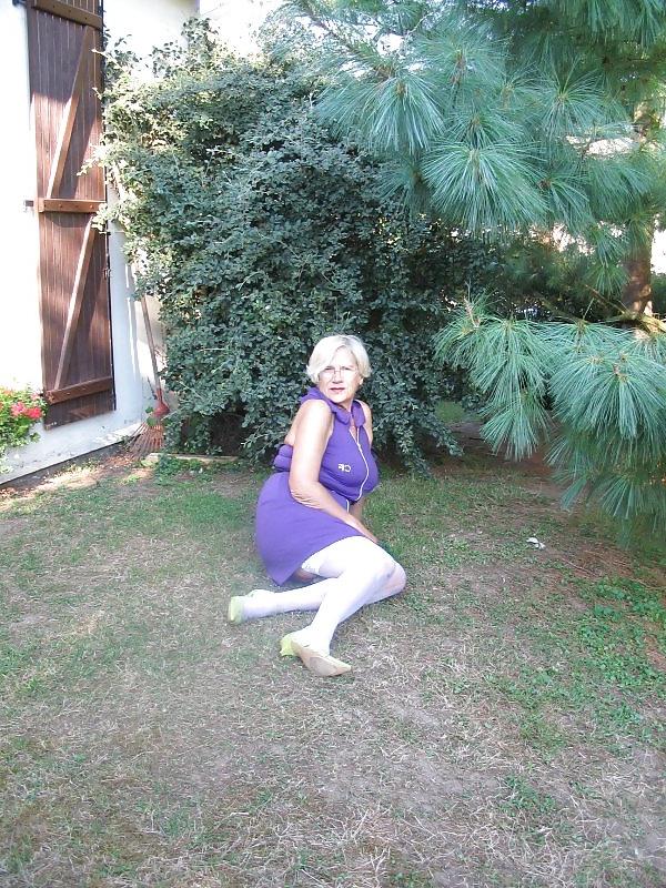 25P Mature Beauty - Annick 12
