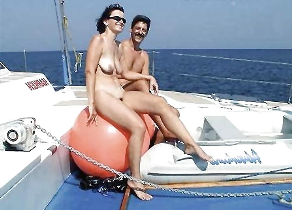 20P Naked couples 3