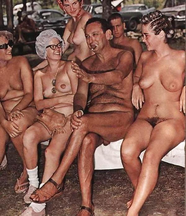 20P Naked couples 3