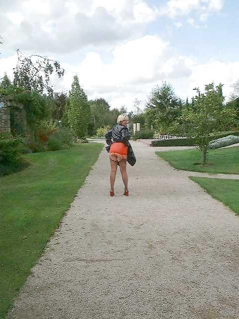 25P Mature Beauty - Annick 19