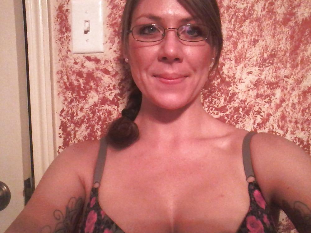 18P Sexy Brunette MILF Self Shots