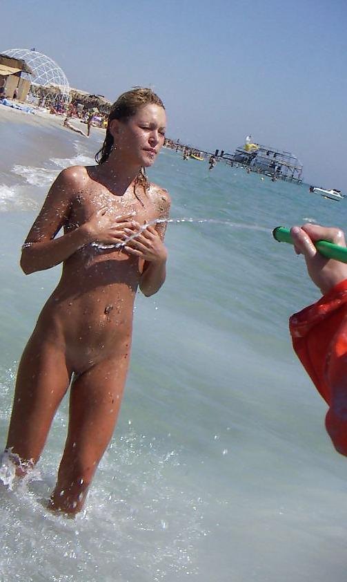 25P Beauty on the beach - 3