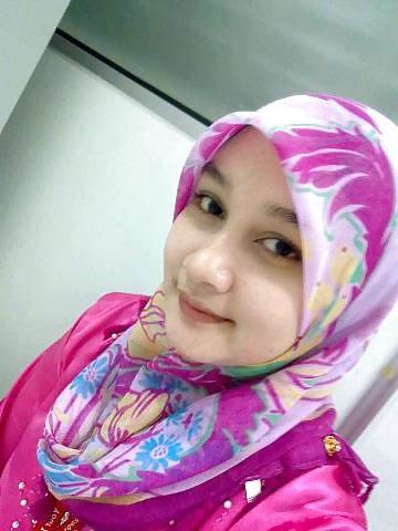 25P Little Hijab Beauty