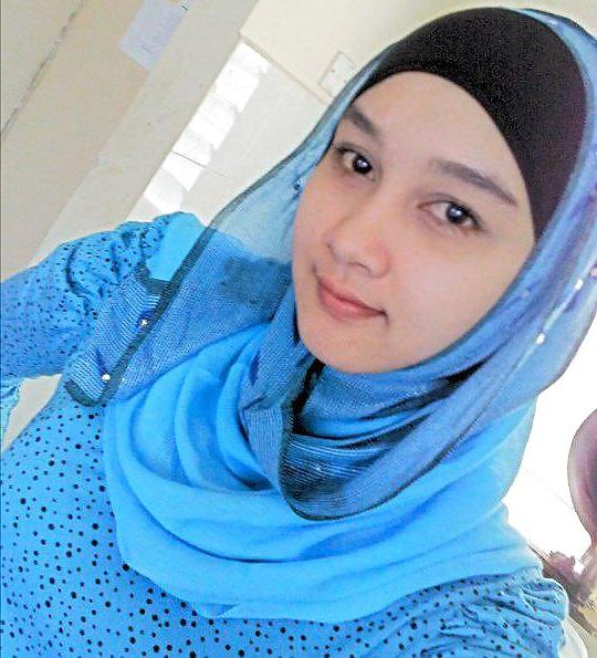 25P Little Hijab Beauty