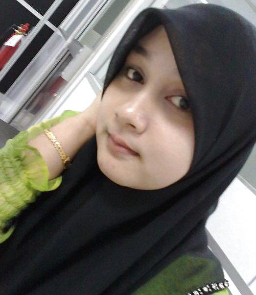 25P Little Hijab Beauty