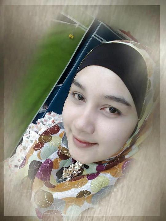 25P Little Hijab Beauty