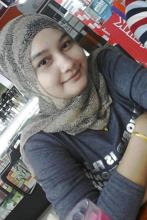 25P Little Hijab Beauty