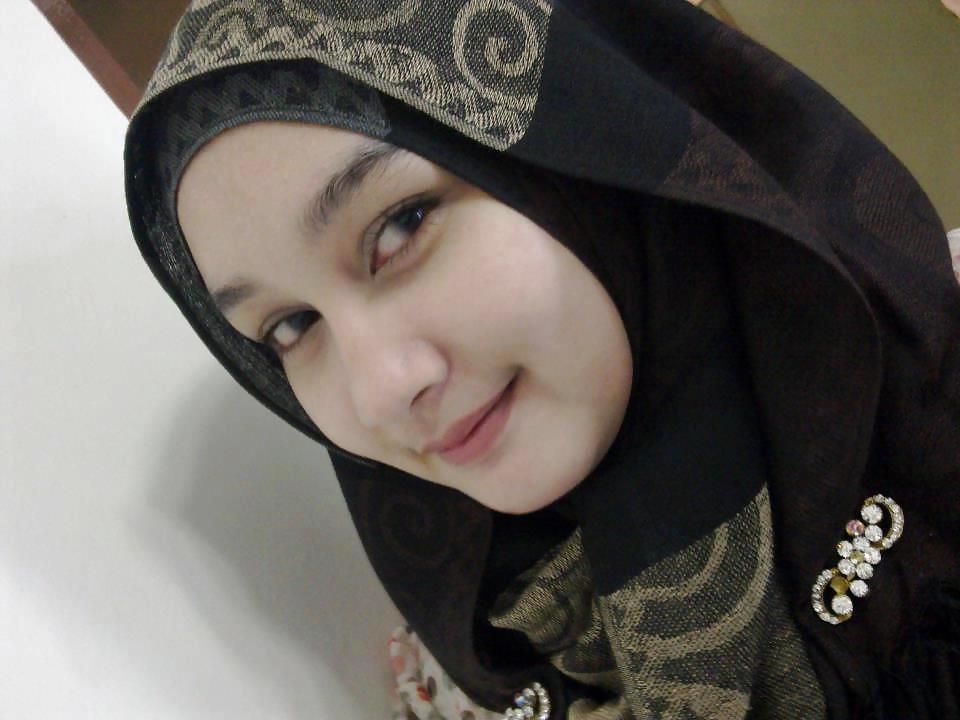 25P Little Hijab Beauty