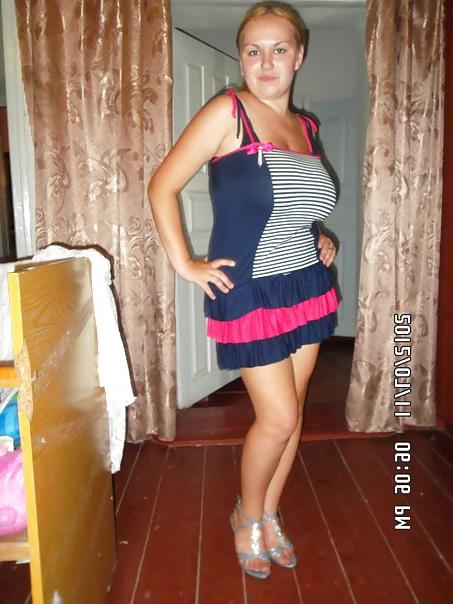12P Busty Russian Woman 838