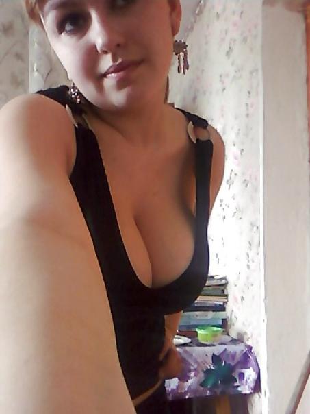 12P Busty Russian Woman 838