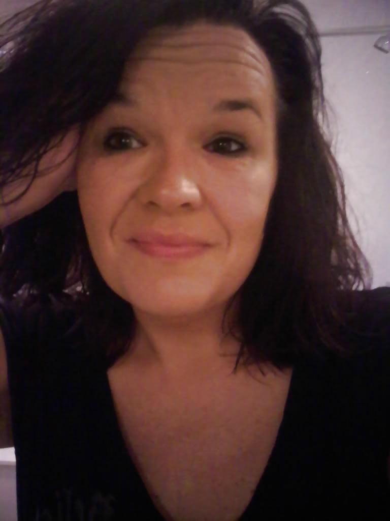 25P Mature Brunette Self Shots