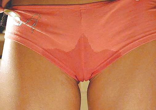 11P Want To See Wet Panties Pics?....One is Mine.?.