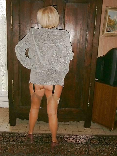 24P Mature Beauty - Annick 24