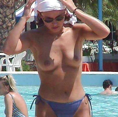 25P The beach 185