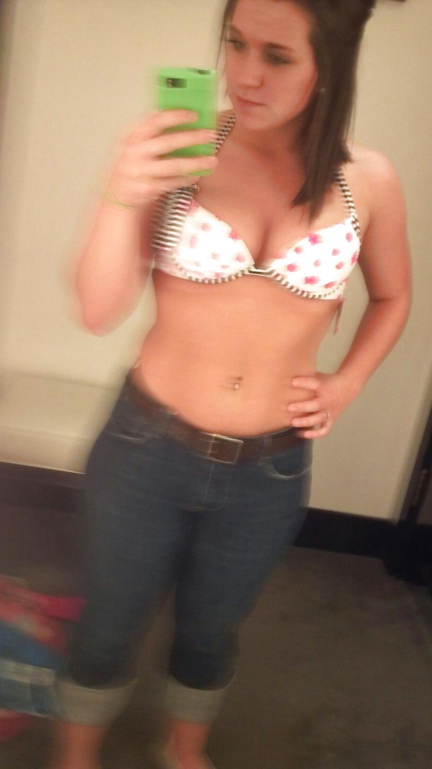 25P Teen self shot