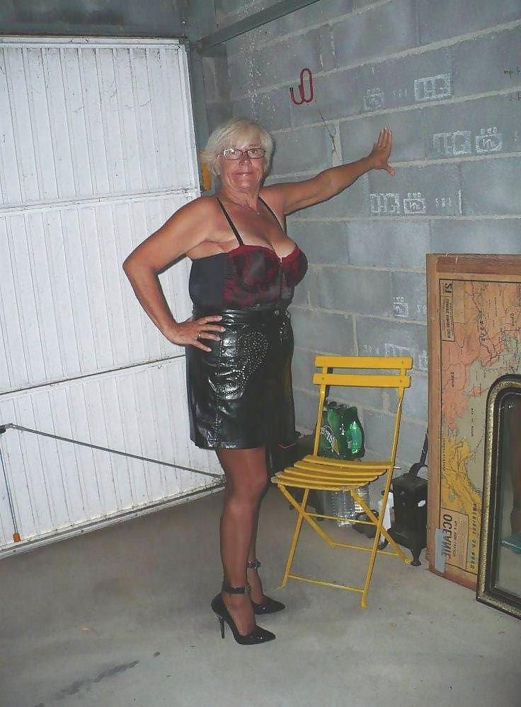25P Mature Beauty - Annick 10
