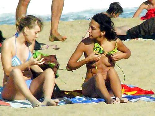 25P The beach 148