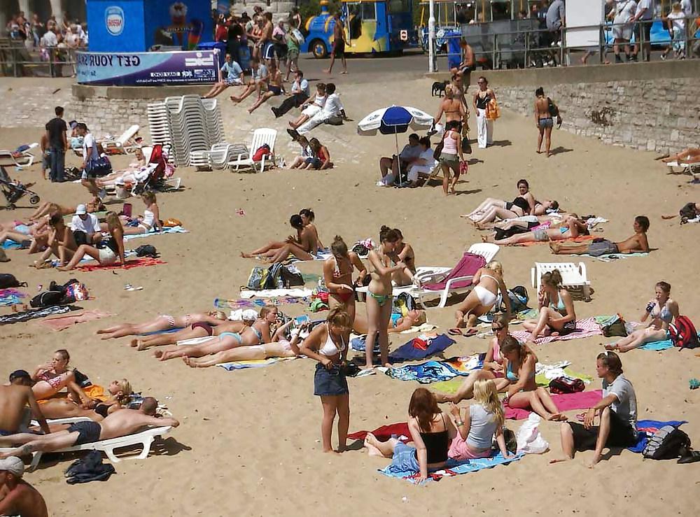 25P The beach 148