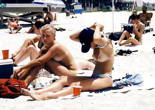 25P The beach 148