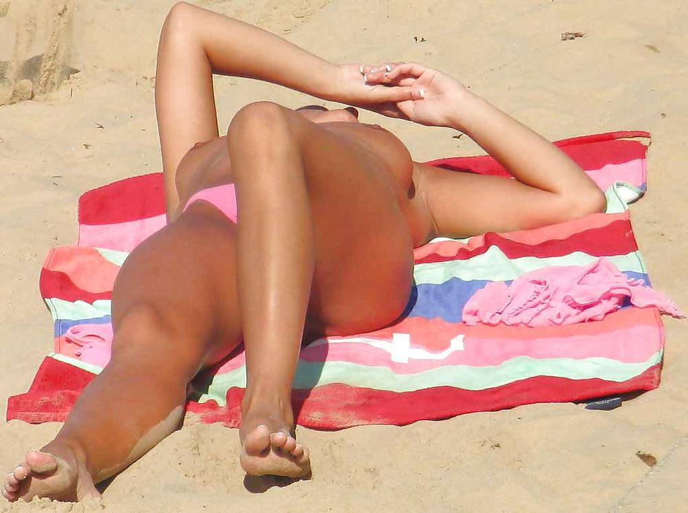 25P The beach 148