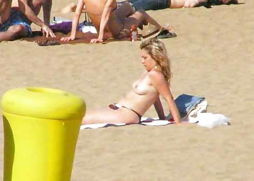 25P The beach 148
