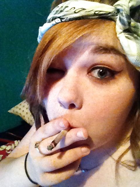 16P Babydoll bored on her days off