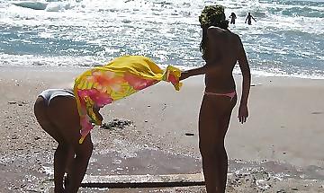 25P Beauty on the beach - 12