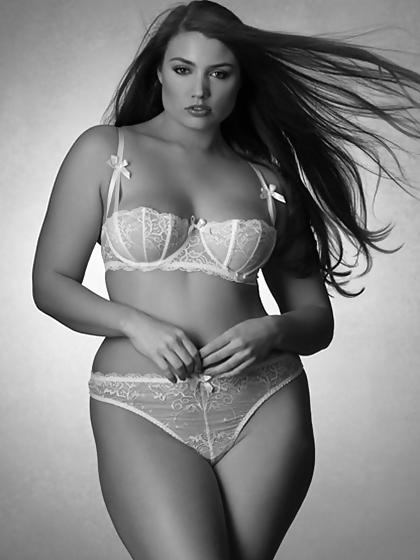 25P Curves And Beauty