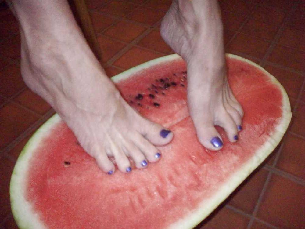 5P Feet and Food