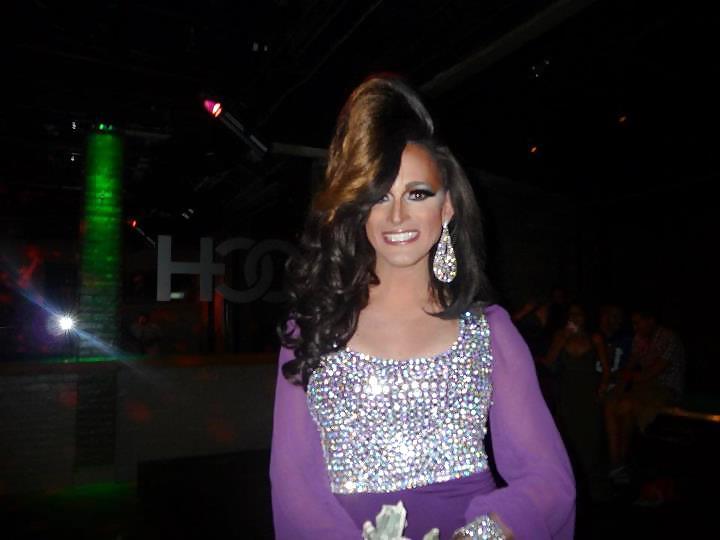 25P The Beauty of Drag